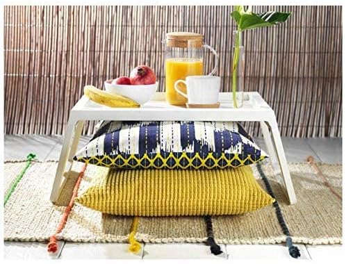 ترابيزة بأرجل قابلة للطي